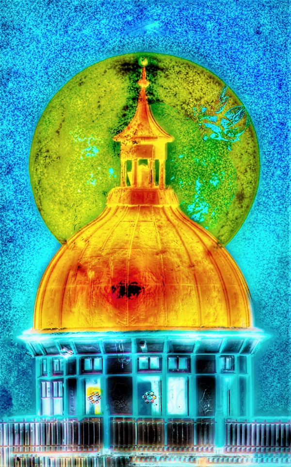 golden dome blue sky